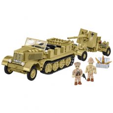 Sd.Kfz.8 Towing 8.8 cm Flak 36